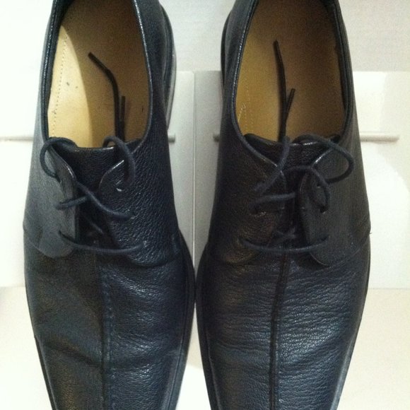 COLE HAAN MENS PRE-OWNED BLACK LEATHER DRESS SHOES SIZE: 9.5M main image 4
